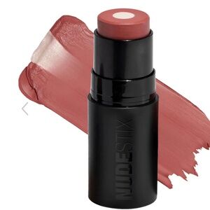 3 / $30 ⚡️NUDESTIX  Nudies Matte Blush + Glow Core